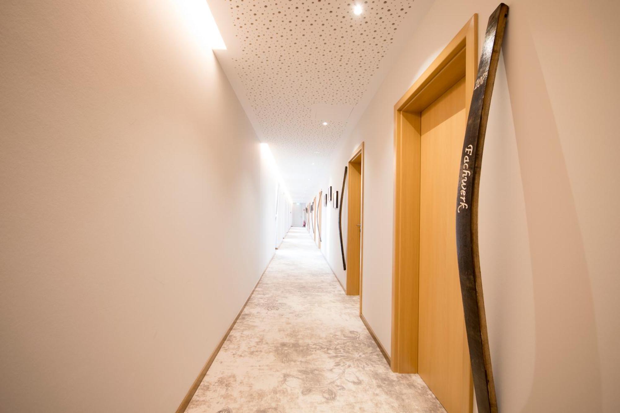 Hotel Restaurant Zur Marienburg Punderich Bagian luar foto