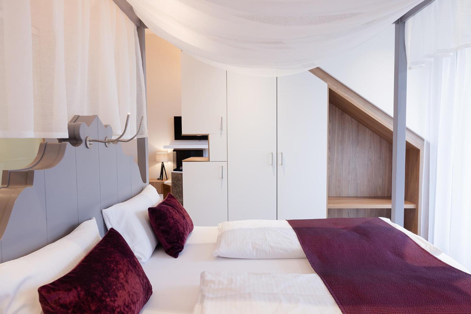 Hotel Restaurant Zur Marienburg Punderich Bagian luar foto